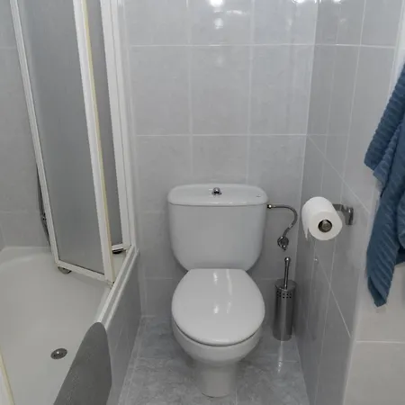 Saint Germain 7/b1, 8º-16 * 库列拉