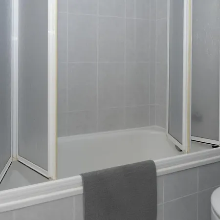 公寓 Saint Germain 7/b1, 8º-16 库列拉